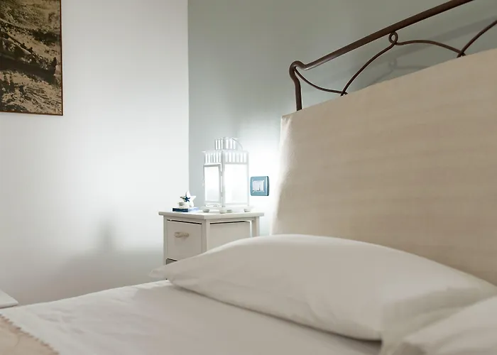 安迪科卡米诺住宿加早餐酒店 住宿加早餐酒店 穆罗莱切塞